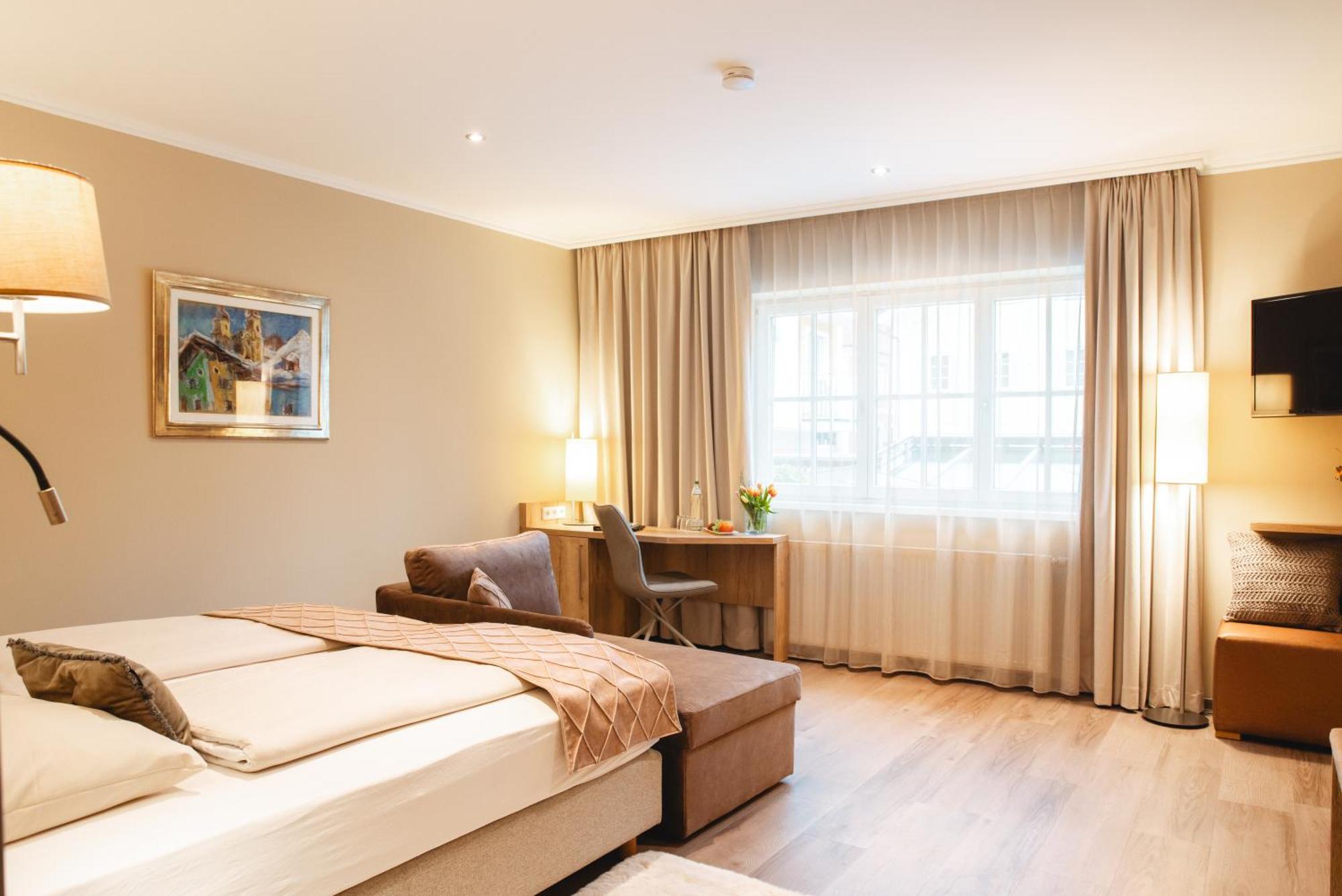 Hotel Krone Мондзе Екстер'єр фото