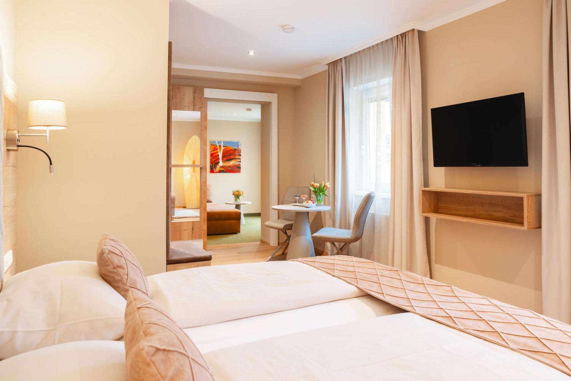 Hotel Krone Мондзе Екстер'єр фото