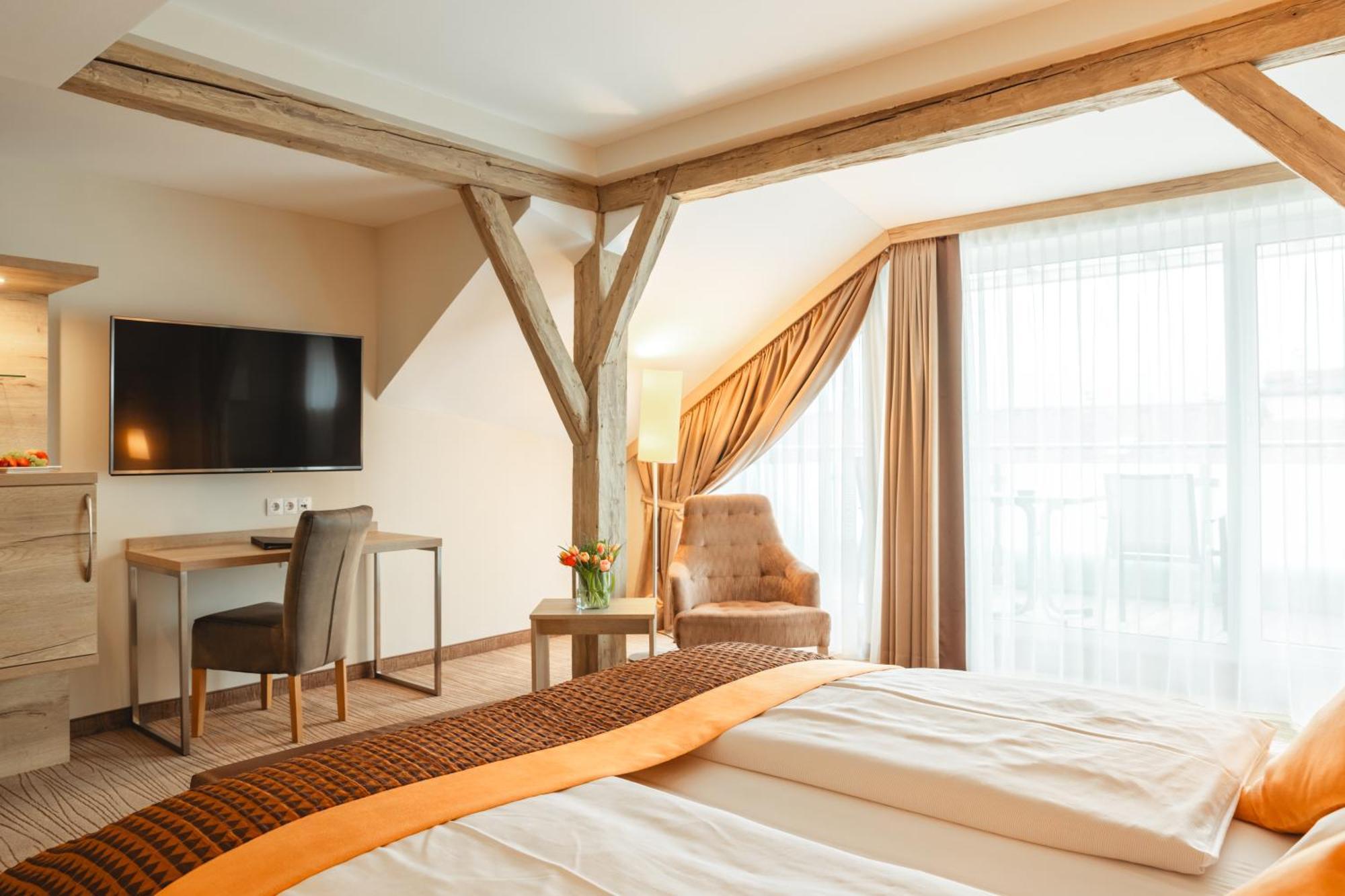 Hotel Krone Мондзе Екстер'єр фото