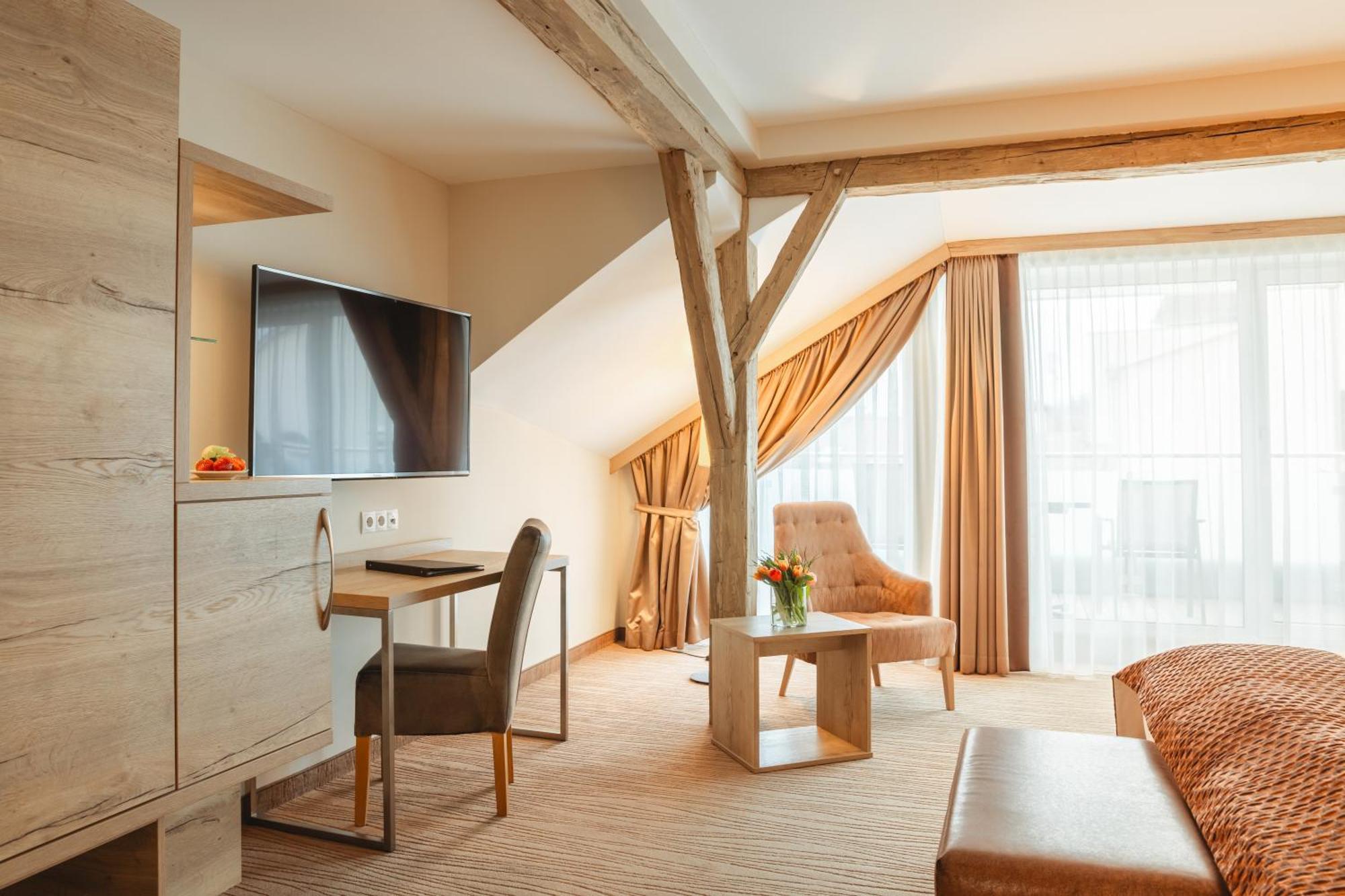 Hotel Krone Мондзе Екстер'єр фото